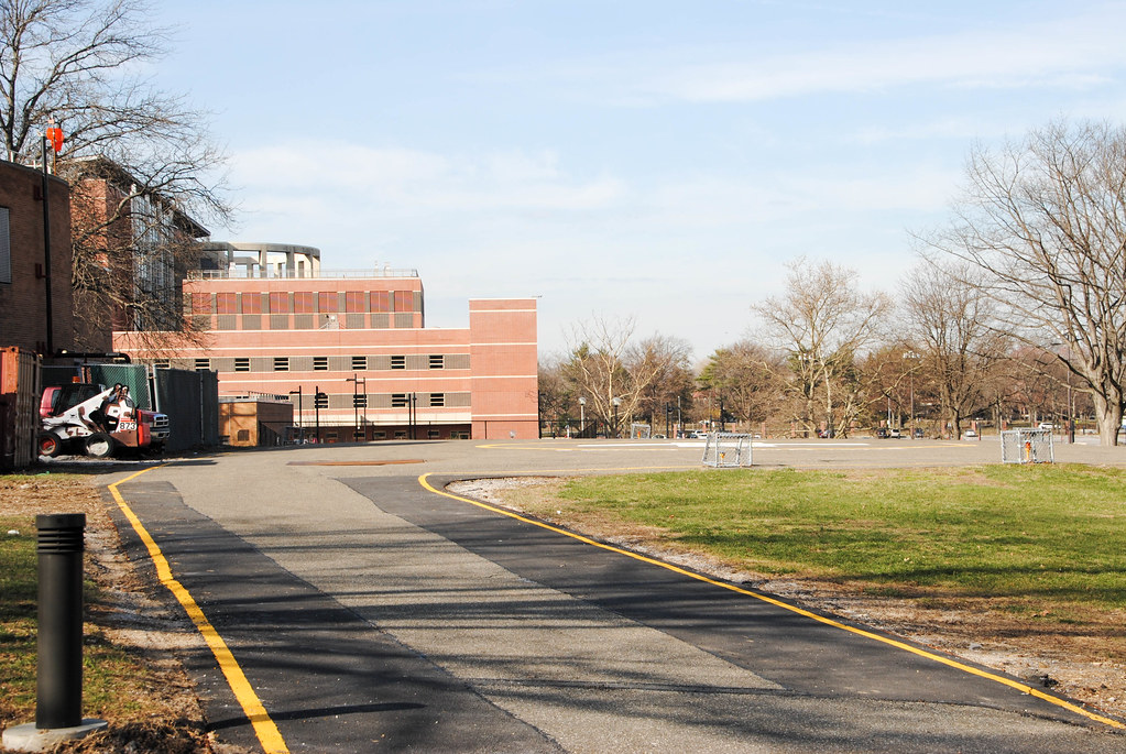 Jacobi Hospital Helipad Bronx, NY zamboniman Flickr