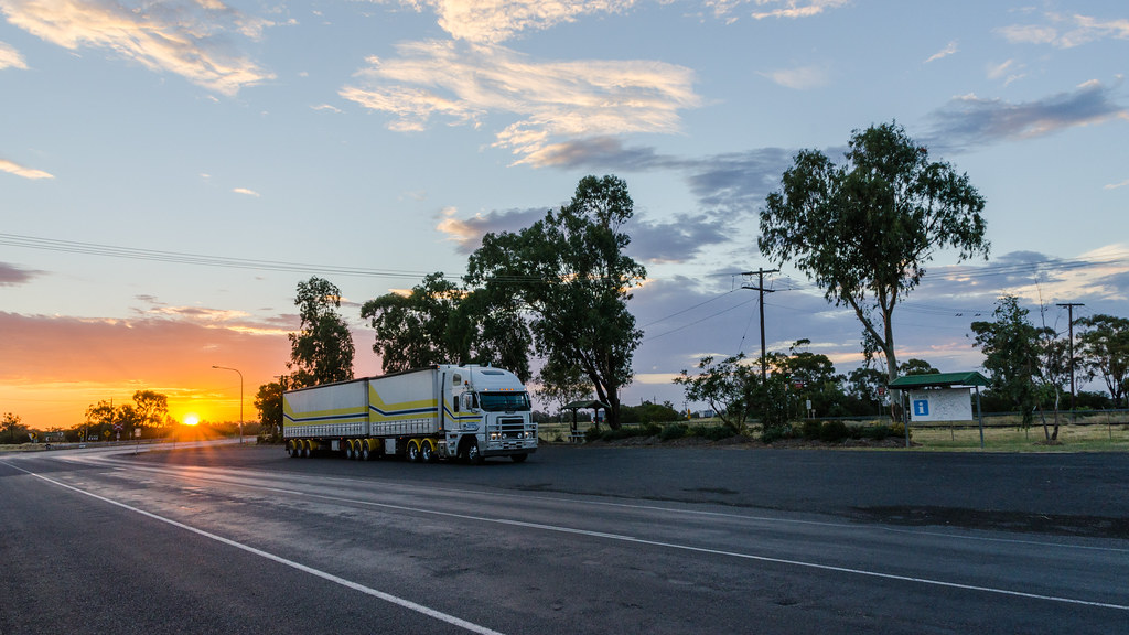 Yelarbon, Queensland Cunningham Hwy sunset. Taken last yea… Flickr