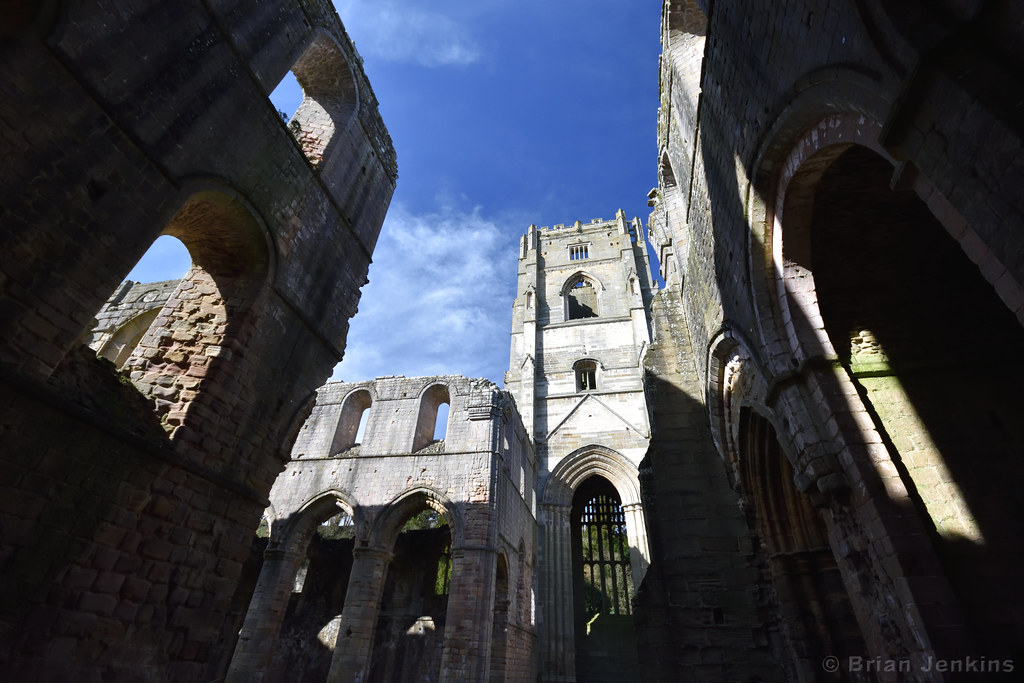 Fountains Abbey Fountains Abbey (National Trust), North Yo… Flickr