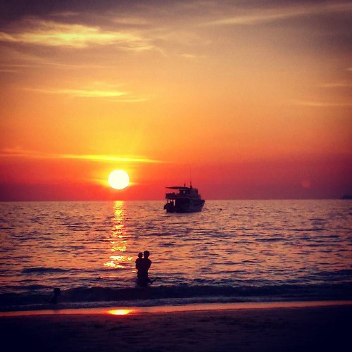 Koh Lanta Sunset / Beach Sunset in Koh Lanta, Thailand