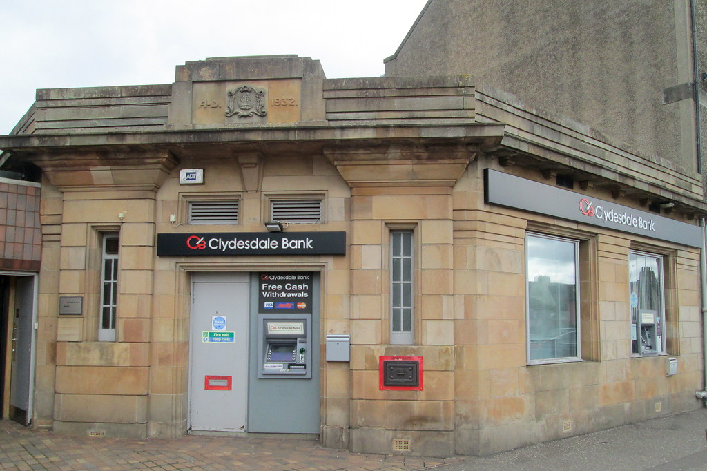 Clydesdale Bank Building, Rosyth Art Deco frontage on bank… Flickr