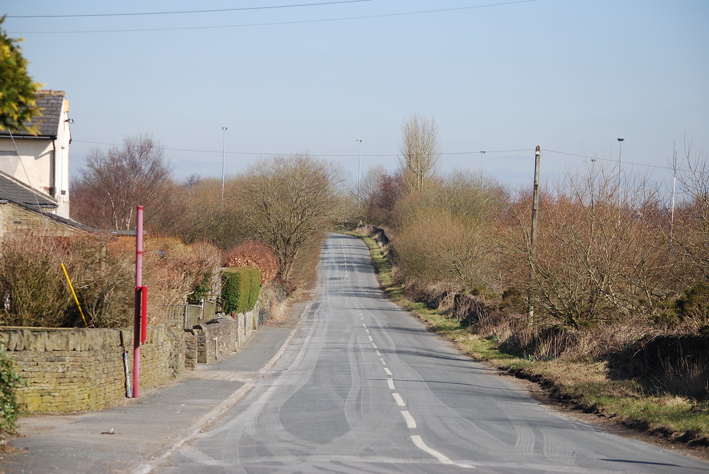 Norland road The road to Norland (by the Spring Rock PH) Mike Halliwell Flickr