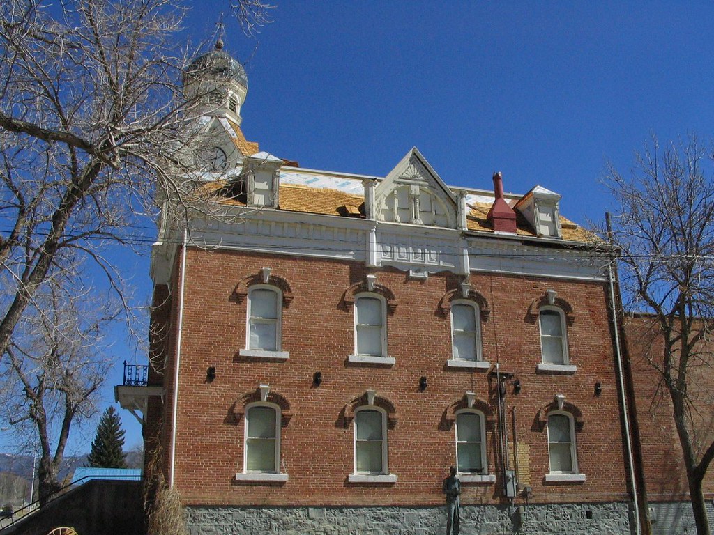 Historic Beaver County Courthouse Beaver is a city in Beav… Flickr