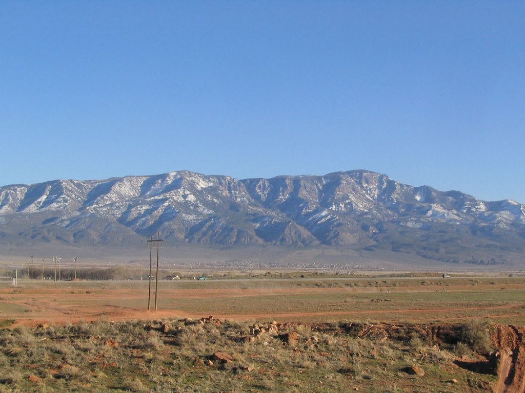 Red Rock Area Near Richfield, Utah Richfield is a city in … Flickr