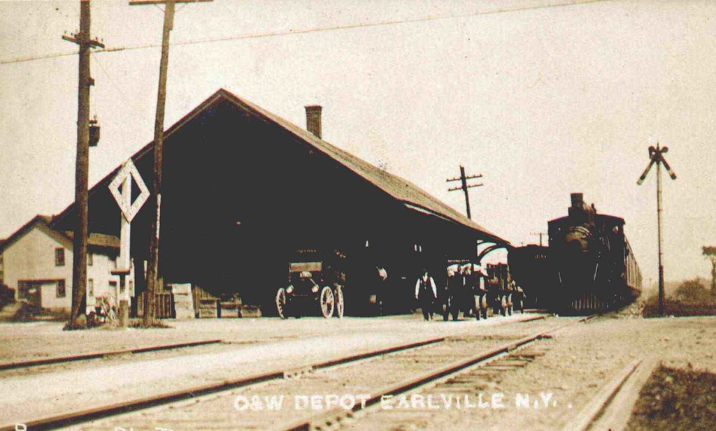 Union Station, Earlville, NY The station still stands toda… Flickr