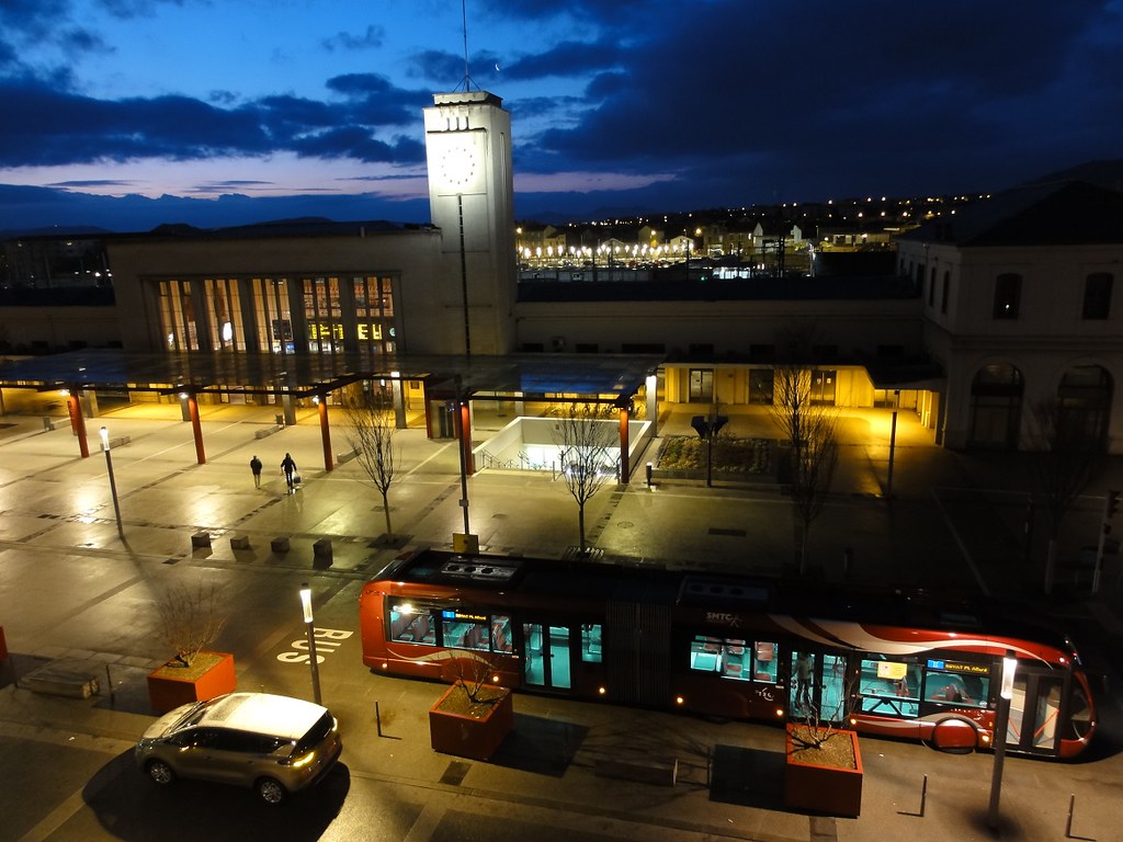 Railway Station Clermont Ferrand March 2016 Early in the m… Conny