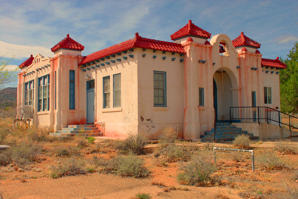 Hackberry School Hackberry, Arizona was a bustling cattle … Flickr