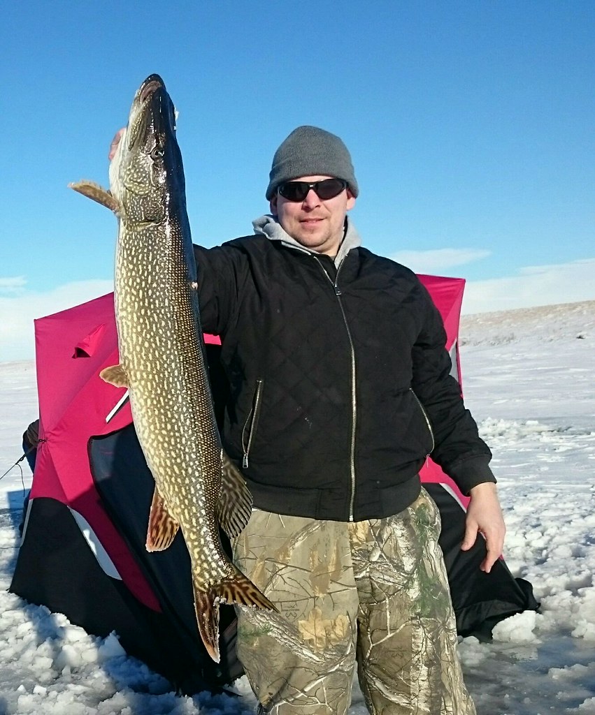 40" lake Darling Pike Paul Schumann Flickr