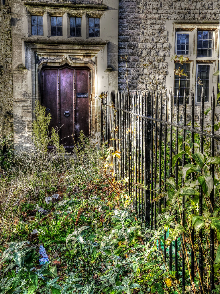 St Agnes House, Cardiff St Agnes Church House adjacent to … Flickr