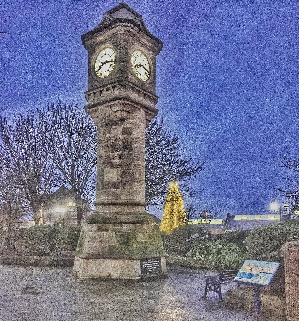The McKee Clock in Bangor, 1915 William McKee put £200 tow… Flickr