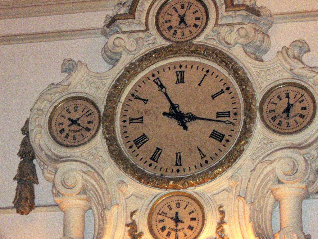 Clocks inside Bellevue Jeff Quinton Flickr