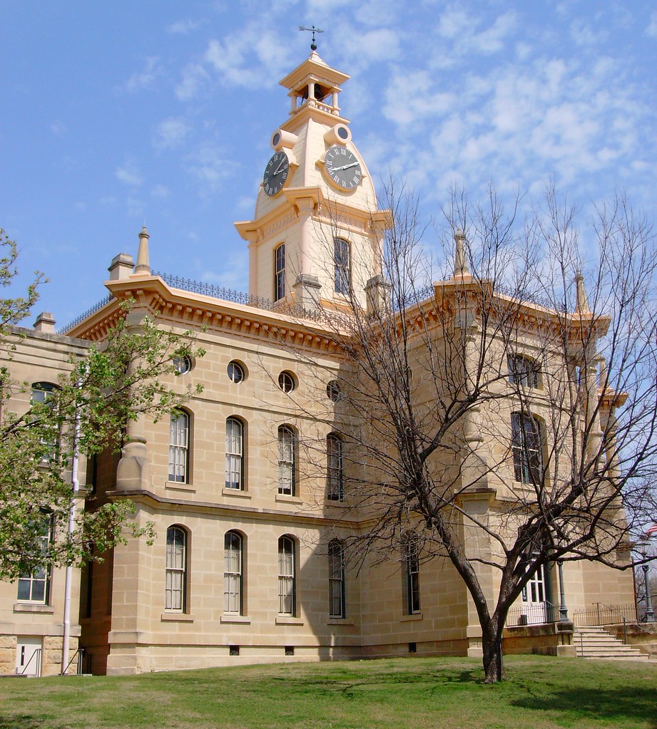 Red River County Courthouse (Clarksville, Texas) This cour… Flickr