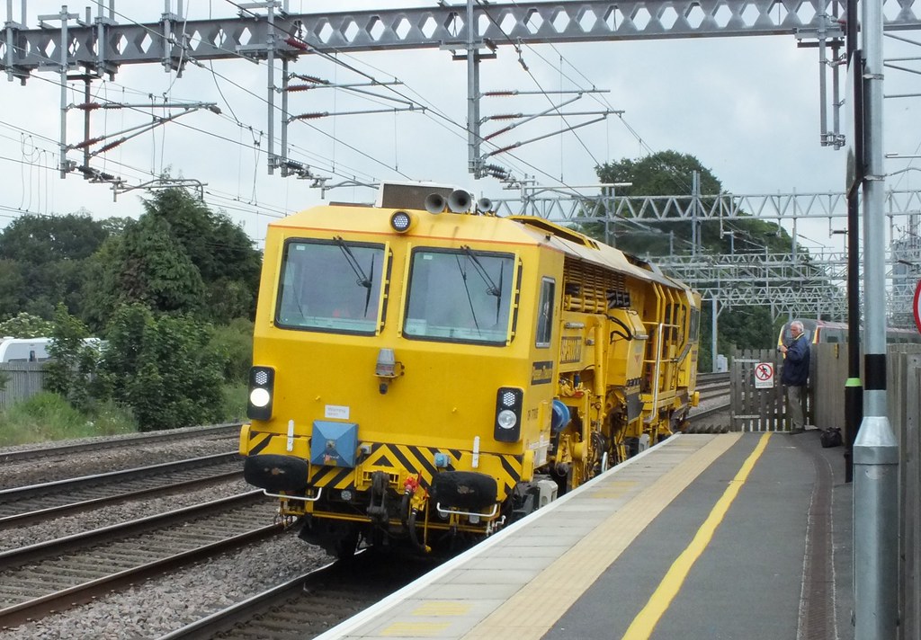DR77905 Rugeley Trent Valley Network Rail USP 5000 RT Ba… Flickr