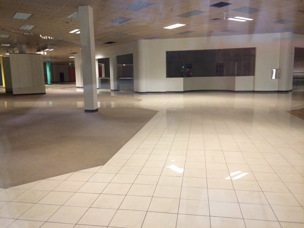 Parisian/Belk Madison Square Mall Huntsville, AL Dec 201… Flickr