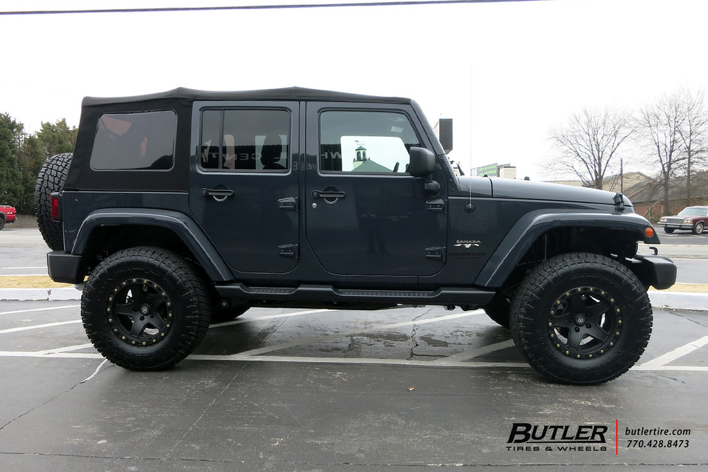 Jeep Wrangler with 17in ATX AX194 Wheels and Nitto Terra Grappler Tires