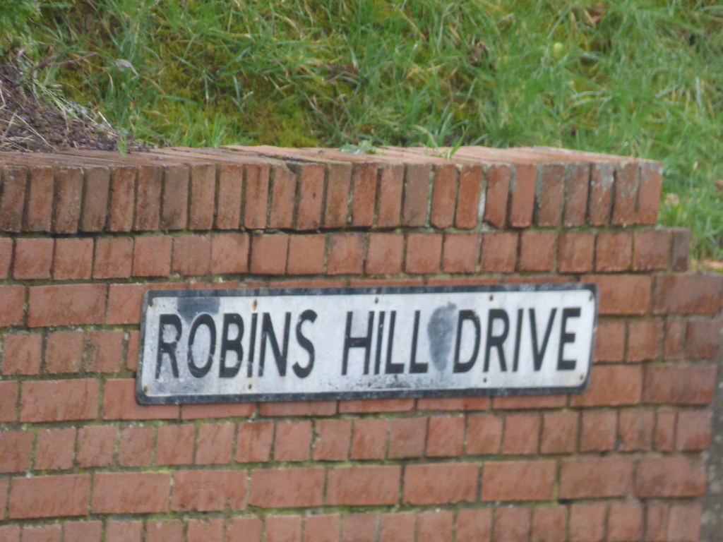Robins Hill Drive, Alvechurch road sign On Bear Hill in … Flickr
