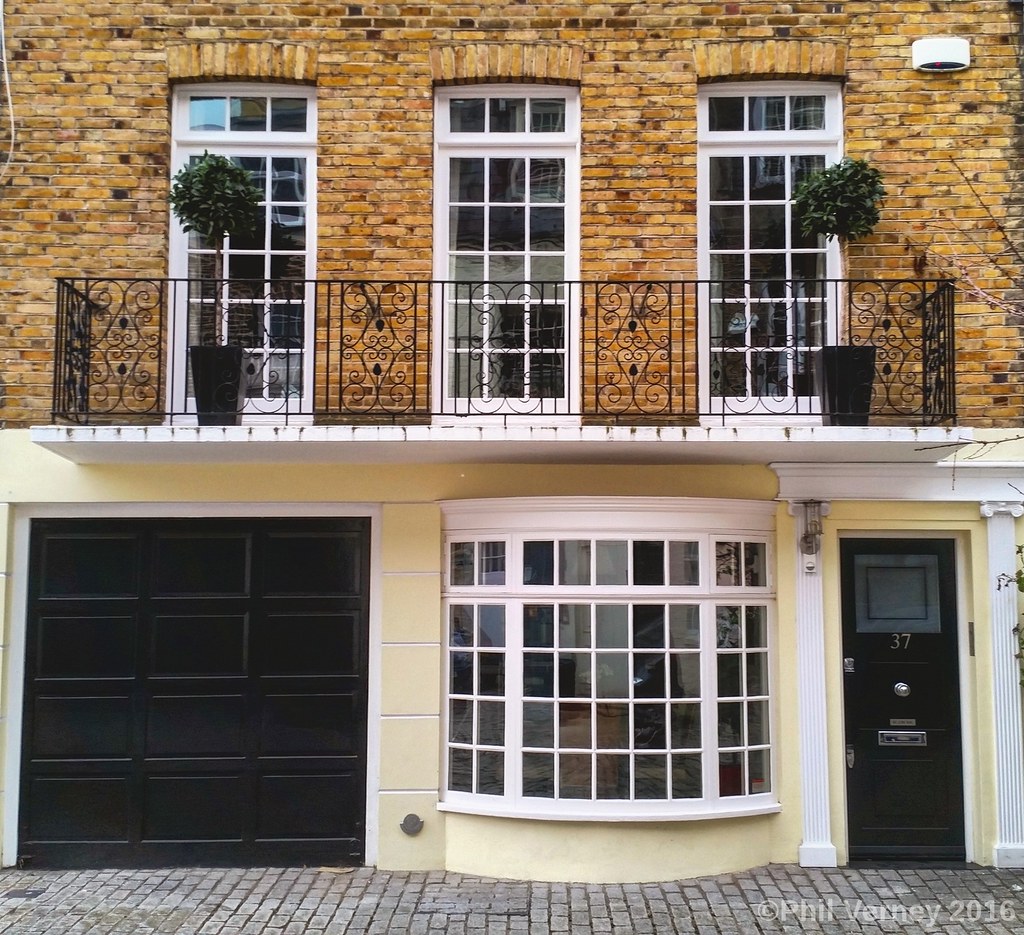 Belgrave Mews North, Belgravia philverney Flickr