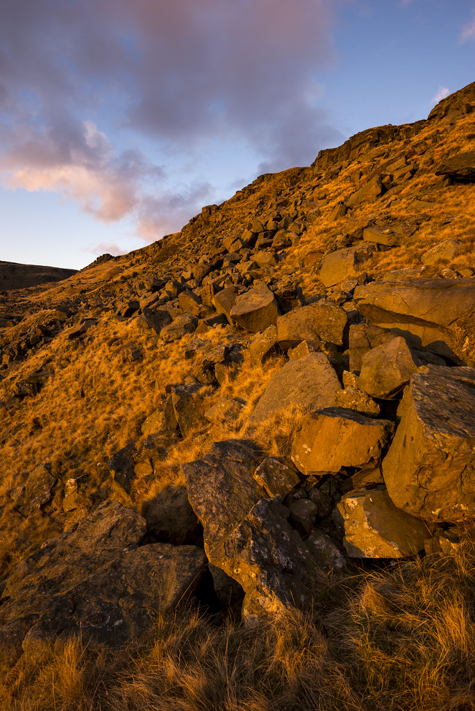 Shelf benches, Glossop A brief evening stomp up to Shelf b… Flickr