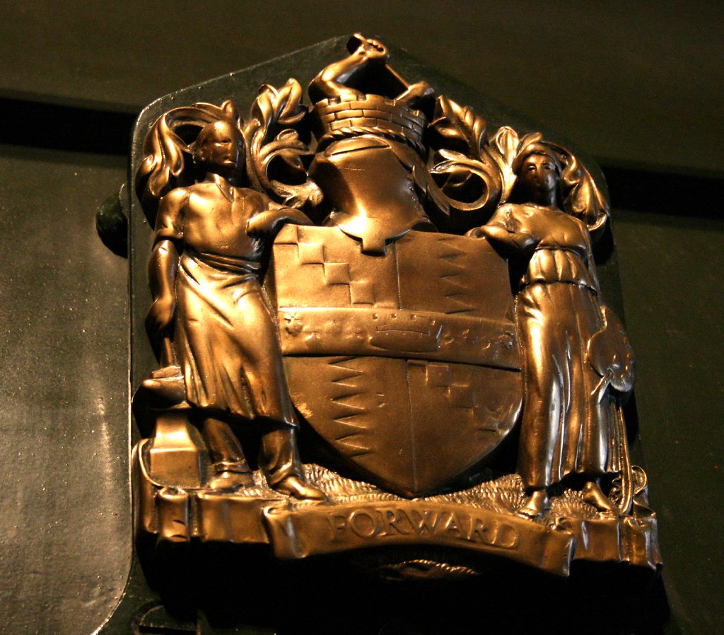 Forward The Birmingham Coat of Arms on the City of Birming… Flickr