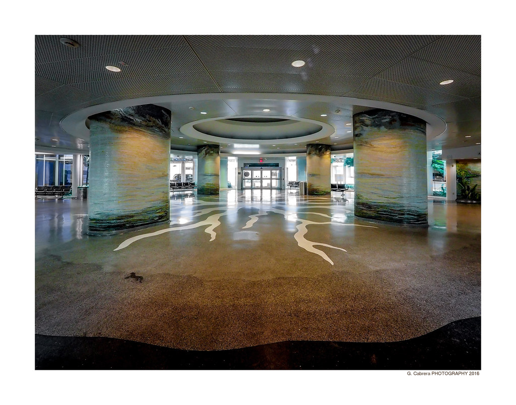 Terminal B Rotonda Bush Airport OLYMPUS DIGITAL C… Flickr