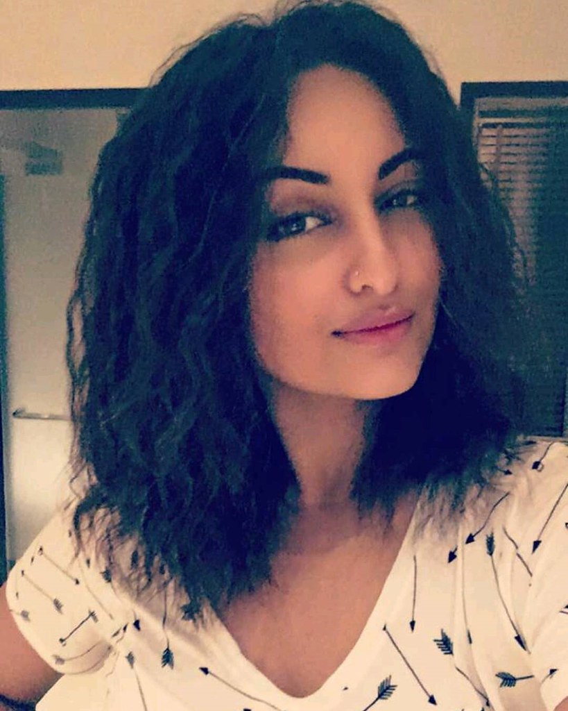 What happens when you unbraid your hair? Ask Sona! pinkv… Flickr