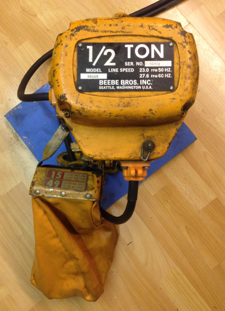 IMG_1127_A BeeBe Brothers BB005 Electric Chain Hoist. Toyota_Expert