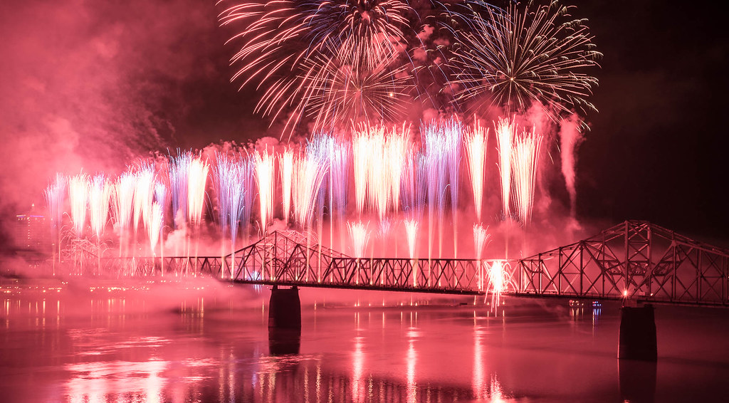 Thunder Over Louisville 2016 Fireworks Jacob Rutledge Flickr