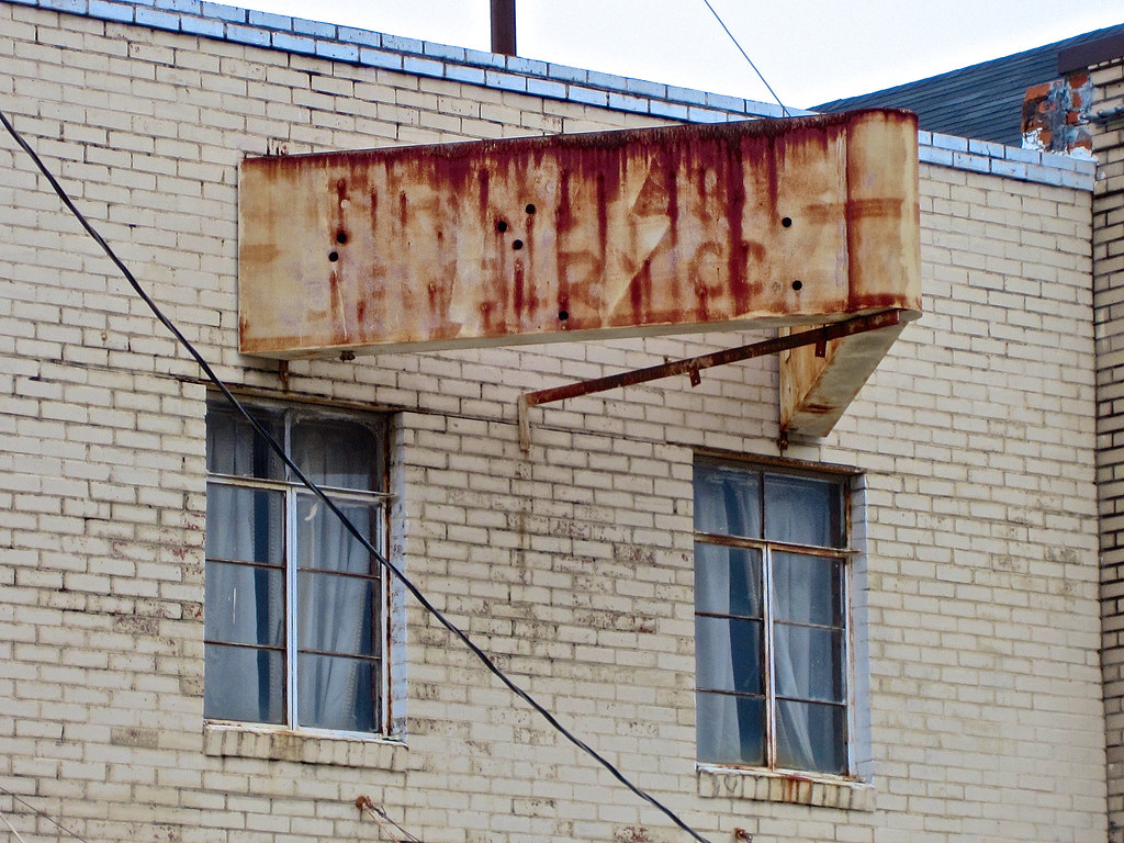 Rusty Sign, Opelousas, LA A rusty, faded sign in Opelousas… Flickr