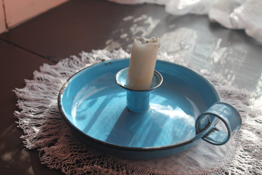 Slate museum cottage candle holder Snowdonia March 2016 Michael O