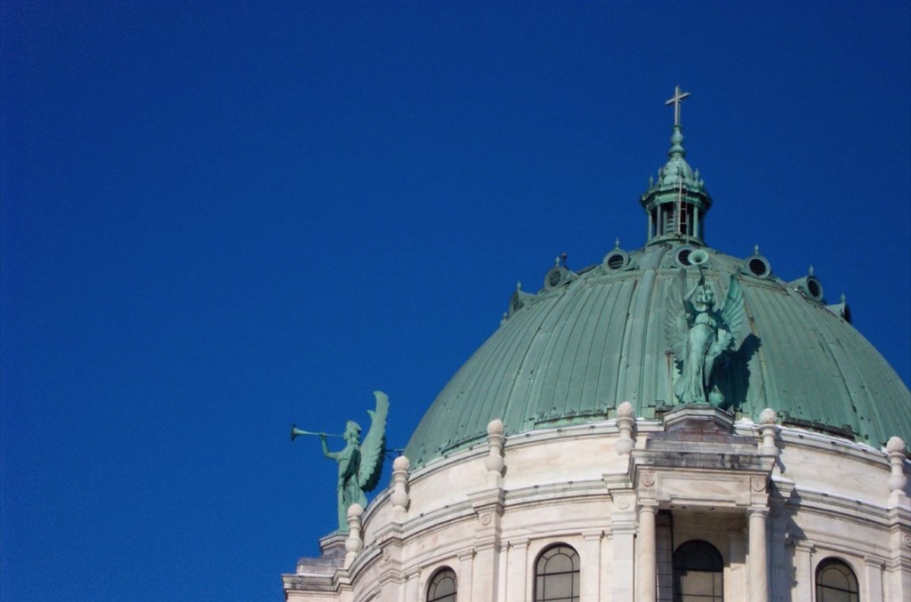 Our Lady of Victory Basilica Exterior Dome Lackawanna … Flickr