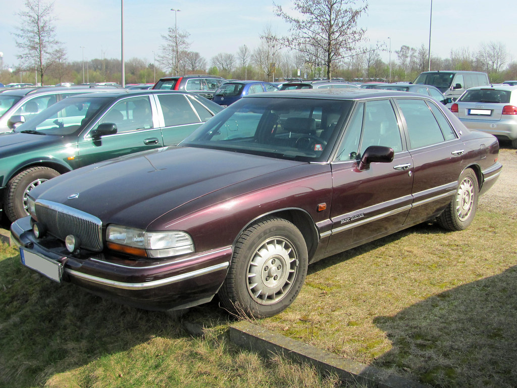 1992 Buick Park Avenue Front Joachim_Hofmann Flickr