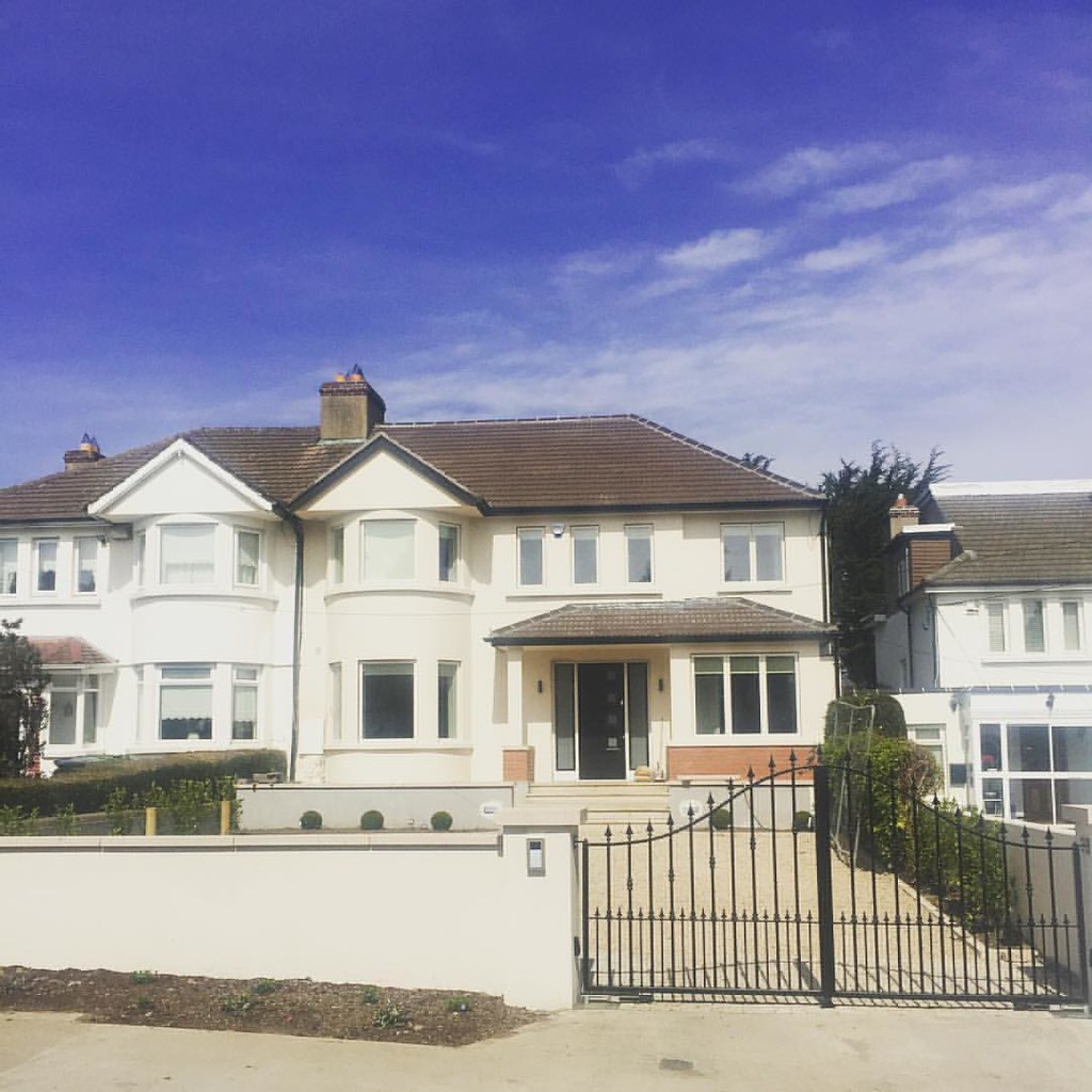This house in Priory Drive Blackrock has just undergone a … Flickr