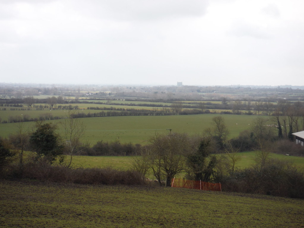 Aylesbury with Bucks County Council building, from Helstho… Flickr