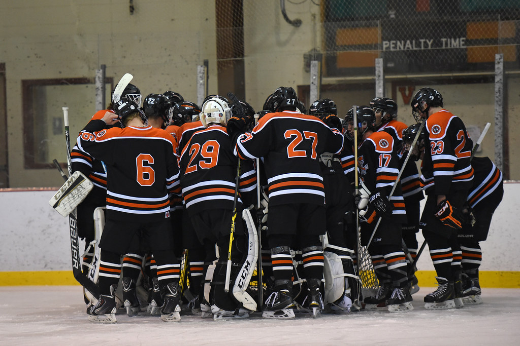 Vermont Academy Boys' Varsity Hockey vs. Holderness 01/06… Flickr