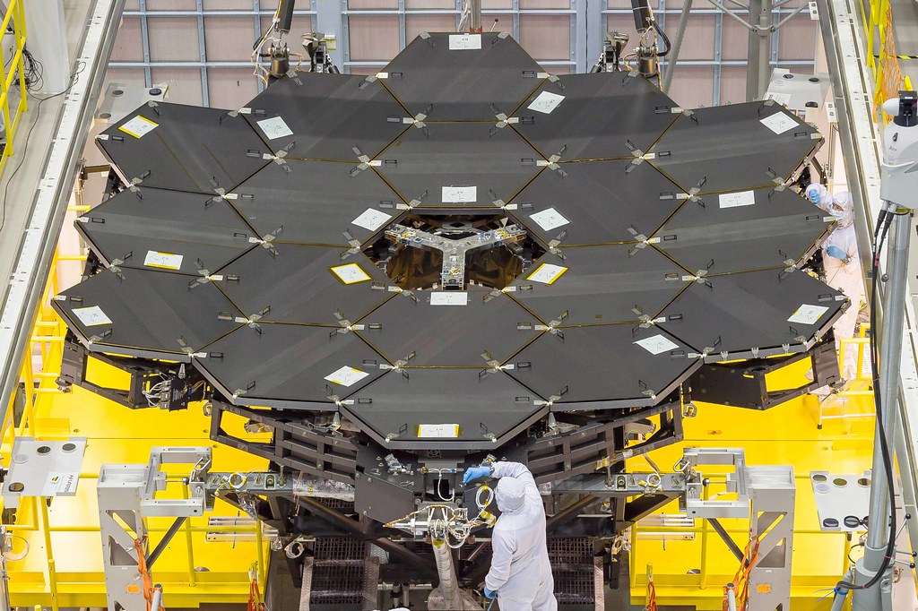 NASA's James b Space Telescope Primary Mirror Fully Ass… Flickr