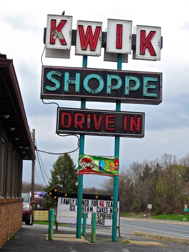 Kwik Shoppe Drive In, Shoemakersville, PA Kwik Shoppe Driv… Flickr