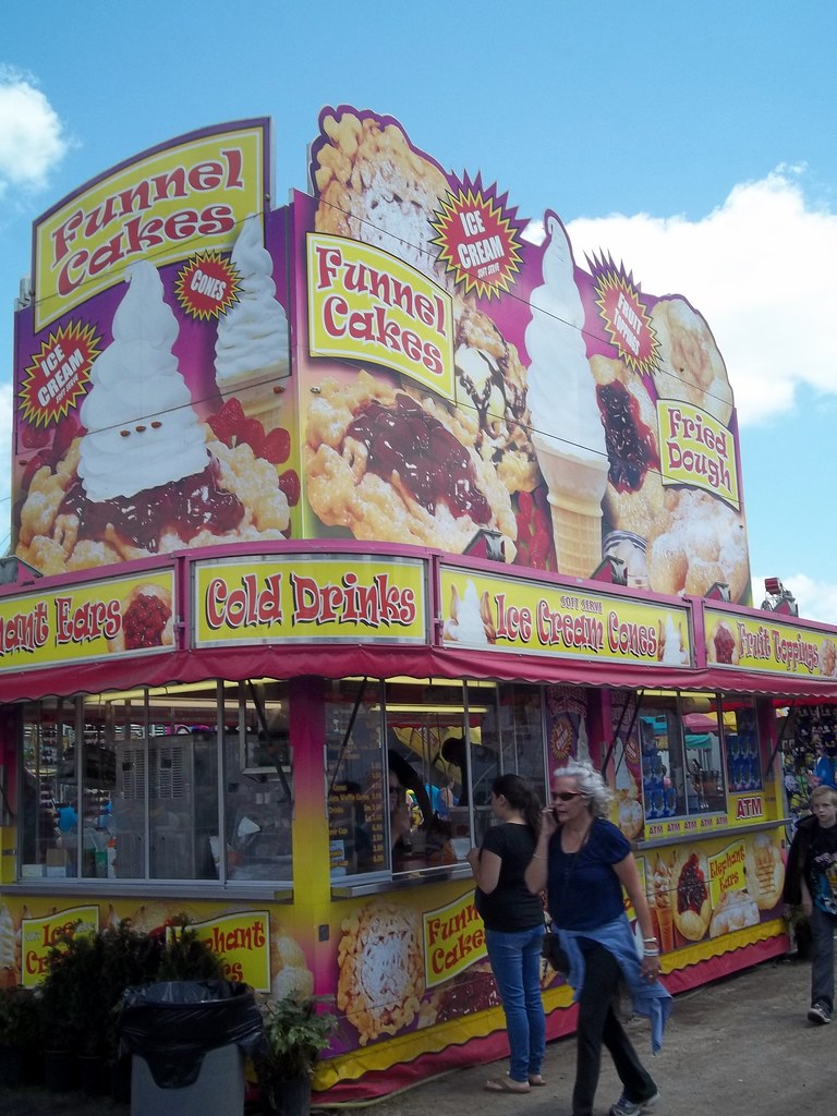 Funnel Cakes/Ice Cream Trailer. Mark Flickr