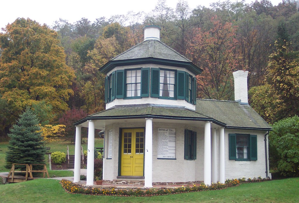 La Vale Tollgate House This brick building in La Vale, All… Flickr