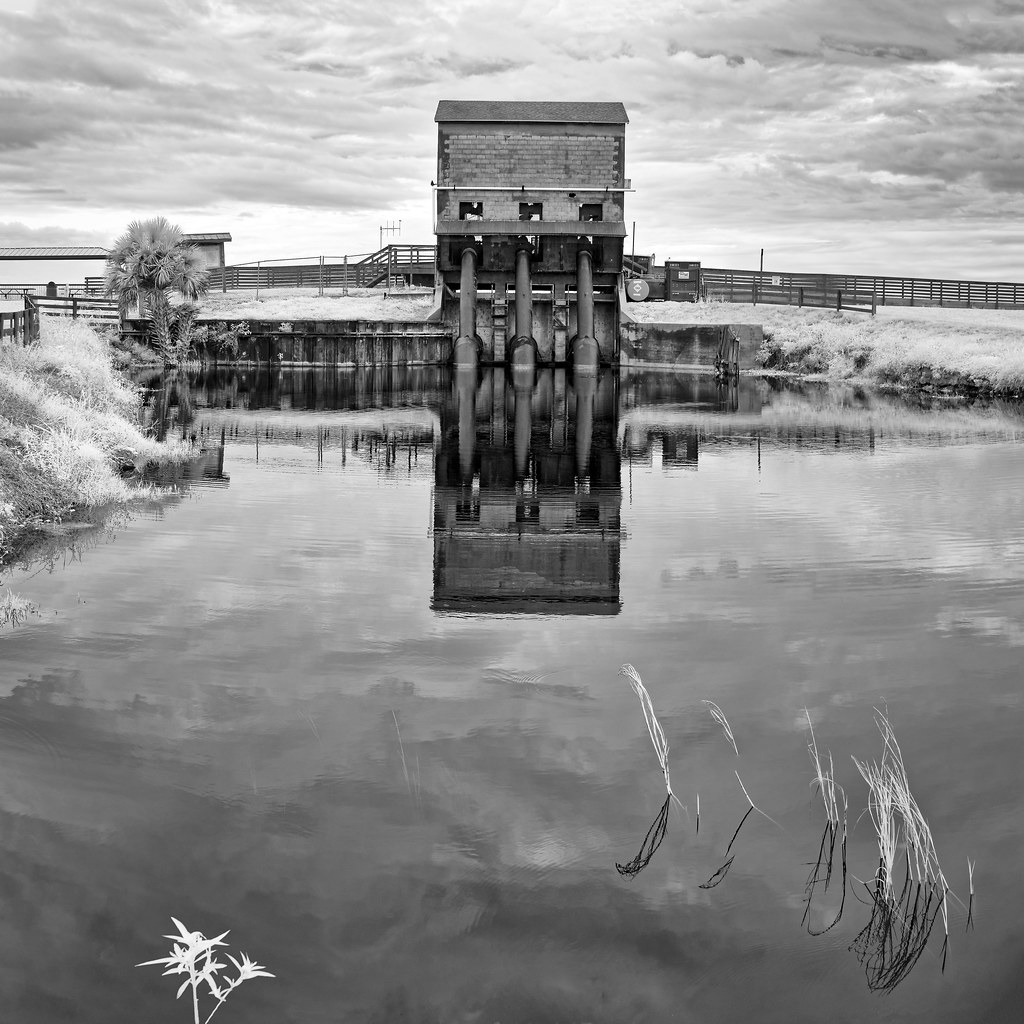 Lake Apopka Pump House IR, B&W More info Flickr