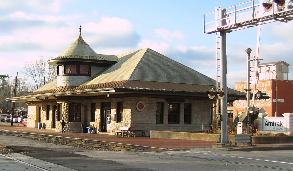 Kirkwood, MO train station Former Missouri Pacific station… Flickr