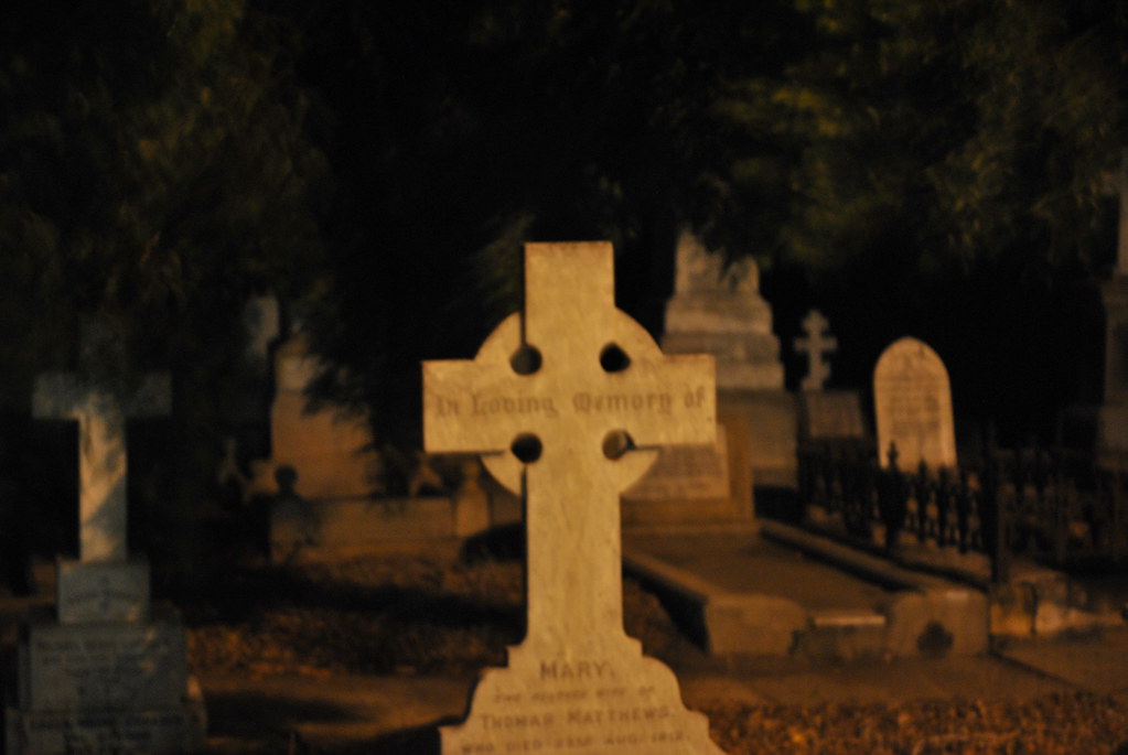 South Brisbane (Dutton Park) Cemetary Chris McRae Flickr
