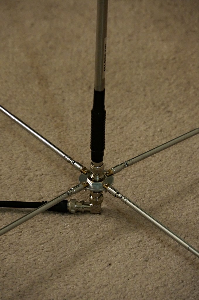 Homebrew Antenna I built this portable 2meter (144 MHz) a… Flickr