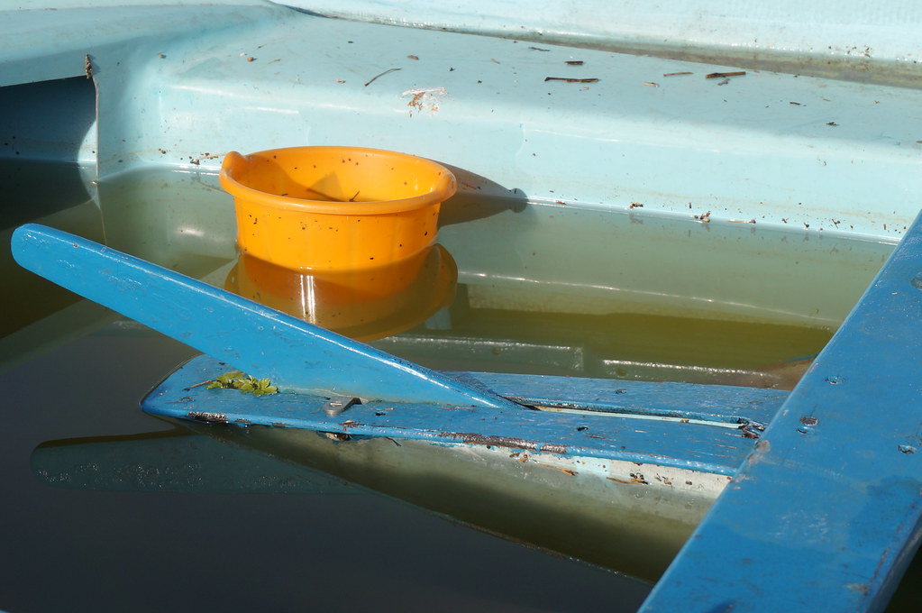 Bailing bucket Graeme Maughan Flickr