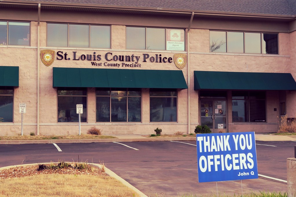 Thank You Officers Sign from John Q. Public at St. Louis C… Flickr