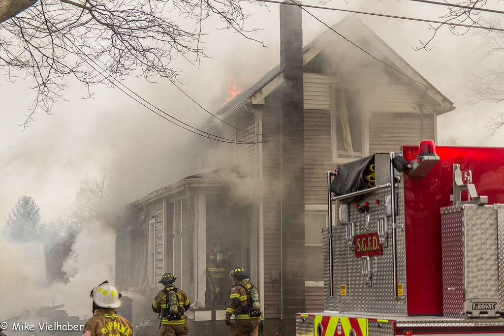 South Portage Street house fire Chippewa Township firefigh… Flickr