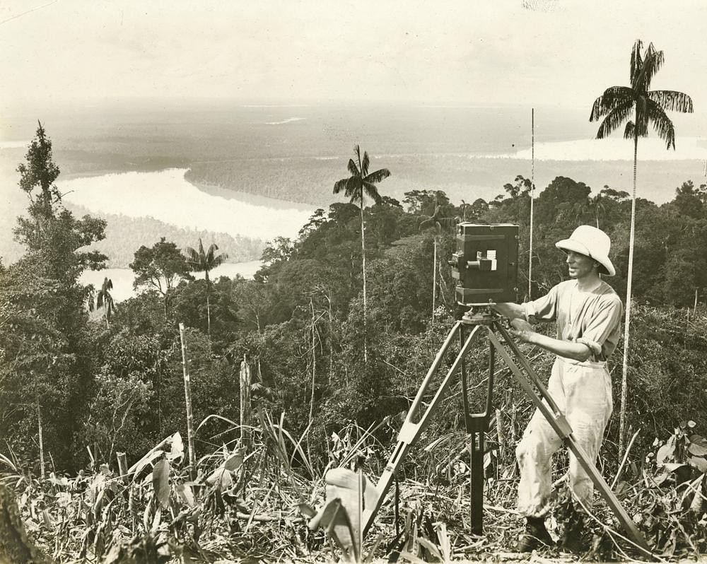 Frank Hurley making a film on location in Papua New Guinea… Flickr