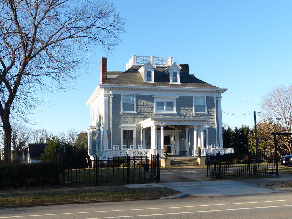 house on Rivermont Avenue, Lynchburg 2021 Rivermont Avenue… Flickr