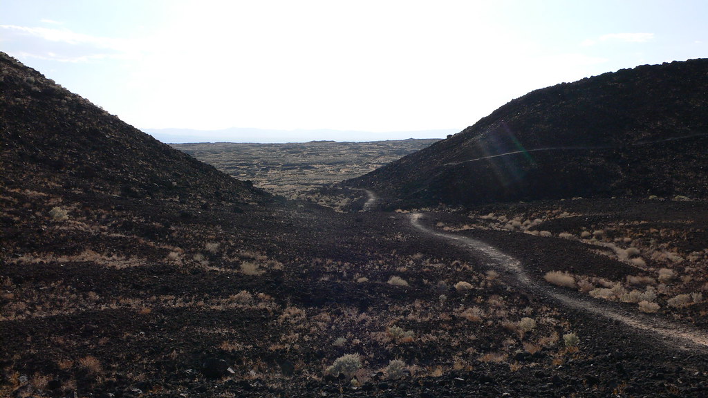 amboy_crater 16.jpg sirrobot Flickr