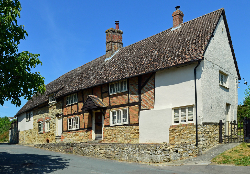 Old houses, Chearsley, Buckinghamshire, England Oswald Bertram Flickr