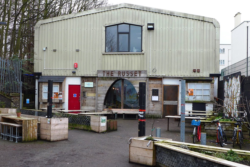 Russet, Hackney, E8 A bar/cafe near Hackney Downs. Since r… Flickr